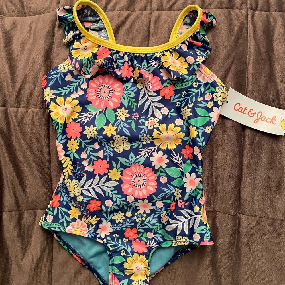 Girls one piece bathing suit